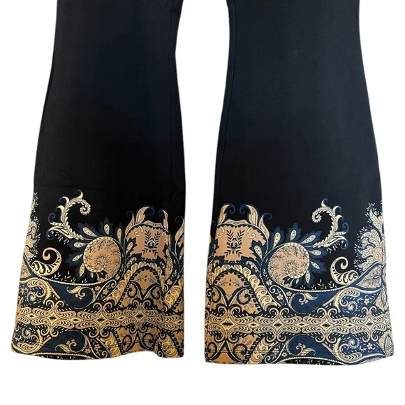 Johnny Was High Rise Flare Legging Navy Blue Roman Paisley NWT SIZE Medium - Picture 2 of 6